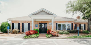 Tapestry on Vaughn Tapestry on Vaughn Gallery 1