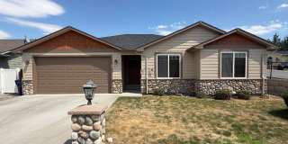 Beautiful Home available Now Gallery 19