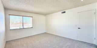 AVAILABLE NOW! 3 Bedroom 2 Bathroom Upper Level Apartment in Palm Desert!! Gallery 10