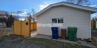Newly Updated 1 Bed / 1 Bath Bungalow Gallery 9
