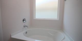 5788 Danbury Blvd Gallery 21