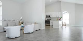 8325 NW 161st Ter Gallery 2