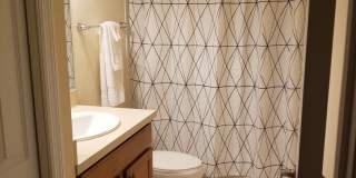 Lakeside Village Townhouse 2 Bedroom  2.5 Bath Available for Short-Term Rental Gallery 57