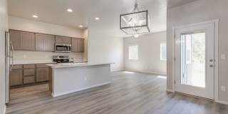 Olympus at Ten Mile Gallery 27