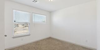Stunning 4-Bed Home in Deer Creek Schools with Open Floorplan & Community Amenities Gallery 41