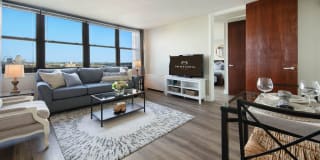 Midtown 300 Gallery 15