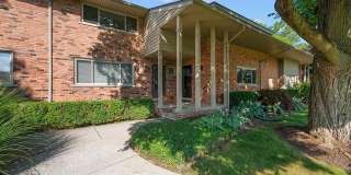 975 N Old Woodward Avenue Gallery 2