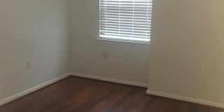 8390 MONTGOMERY RUN Road Gallery 27