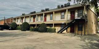 Charming 2/2 Condo Blocks from Baylor Campus! Gallery 1