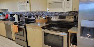 SEASONAL SHORT-TERM 1-BED 1 BATH CONDO ON LONGBOAT KEY. BEACH ACCESS Gallery 31