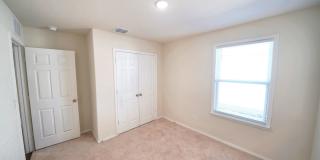 Stylish Move-In Ready Home in Rosillo Ranch, San Antonio, TX - Realtor Commission: $400 Gallery 31