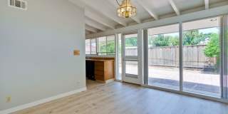 Lovely 3 Bedroom 2 Bath Home In Prime Santa Clara - This is a must see & Available Now! Gallery 9
