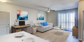 HiLine at Littleton Commons Gallery 18