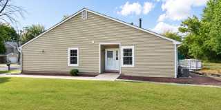 99 Oak Lane Gallery 37