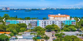 1555 N Treasure Dr Gallery 1