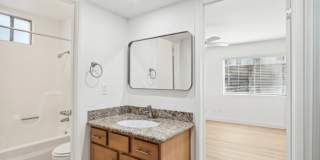 The Viridian Gallery 10