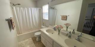 NO AVAILABLE SHOWINGS UNTIL AFTER 7/1/26 - EASTVALE GREAT NEIGHBORHOOD- 4+2.5 EXECUTIVE HOME, QUIET NEIGHBORHOOD - AVAILABLE NOW!!! ONLY 1 GARAGE SPACE + 1 DRIVEWAY SPACE, STREET PARKING AVAILABLE Gallery 19