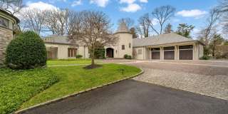 121 Piping Rock Road Gallery 1