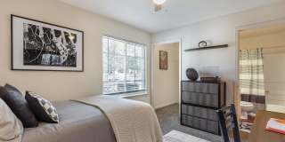 Village Green - Student Housing Gallery 15