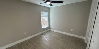 New construction 4/3  off Gator Circle Gallery 13