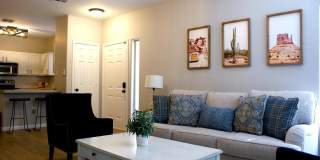 525 N Miller Road Gallery 1