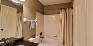 2345 LINKENHOLT Gallery 18