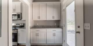 2 BR/1.5 BA in the Willow Bend S/D Gallery 7