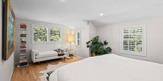 Gorgeous home in Englewood! Gallery 30