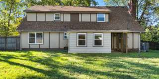 3 Bedroom | 2.5 Bathroom | 2 Car Garage | Springfield MO | Fenced Back Yard | 2 Living Areas | Quiet Neighborhood! Gallery 25