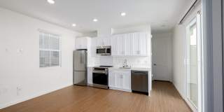 Glen at Fontana Gallery 7