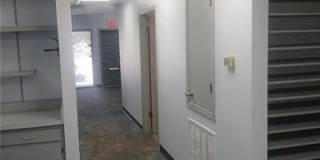 500 MARINERS PLAZA Drive Gallery 6