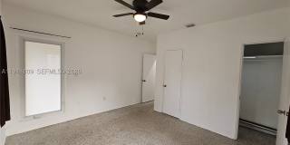 1100 NE 115 Gallery 12
