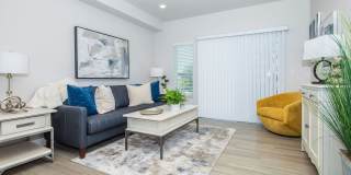 Seasons on Riverdale Gallery 38