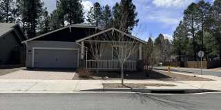 2933 W Putnam Dr Gallery 1