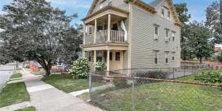 16 Duncan Avenue Gallery 23