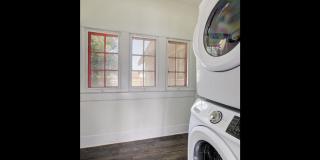 6/3 *West Campus* Walk to UT 6/3 *West Campus* Walk to UT Gallery 31