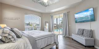 5323 SW 28th Place Gallery 16