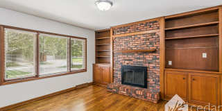 Mid Century Modern Gem in the Heart of The Village MOVE IN SPECIAL Gallery 7