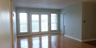 2 Bedroom 2 bath Condo Gallery 15