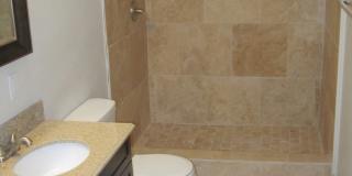 Luxury College Rental - South Side Flats Gallery 14