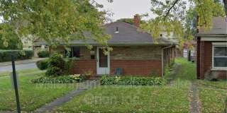 105 Walnut St Gallery 1