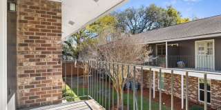 The Riverview Gallery 84