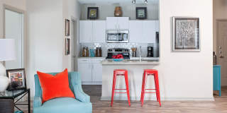 1000 Spalding Gallery 1