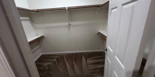 House- River Lakes Gallery 14