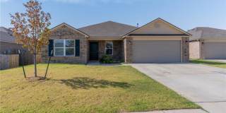 Home in Newcastle with Open Floor Plan and Spacious Backyard Gallery 1
