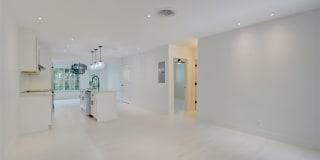 820 NE 23rd Avenue Gallery 5