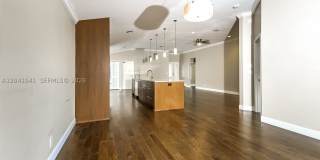 6484 Robinson St Gallery 5