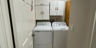 Bright & Updated 2Bd/1Ba Condo in Aurora Gallery 27