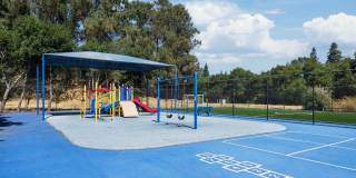 Creekwood Gallery 22