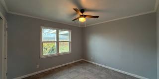 Renovated 3 bedroom, 2 bath home in College Hills AVAILABLE NOW! Gallery 13